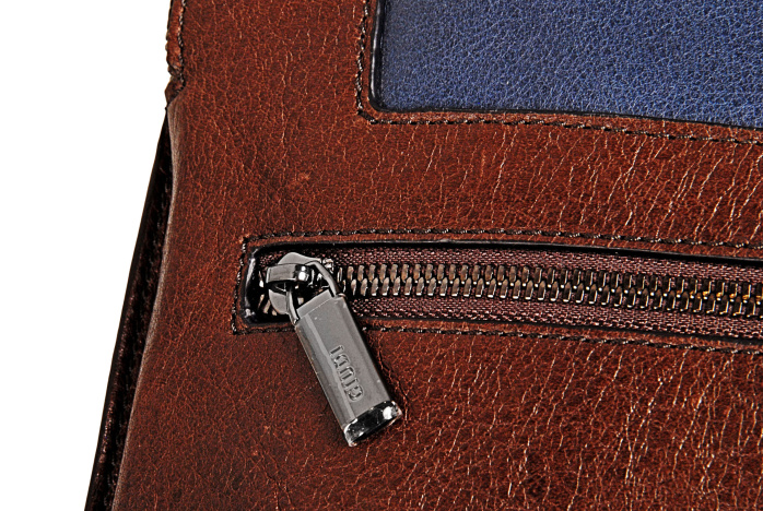 detail Kožený shopper