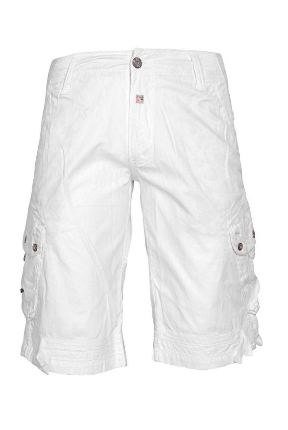 detail kraťasy kapsy