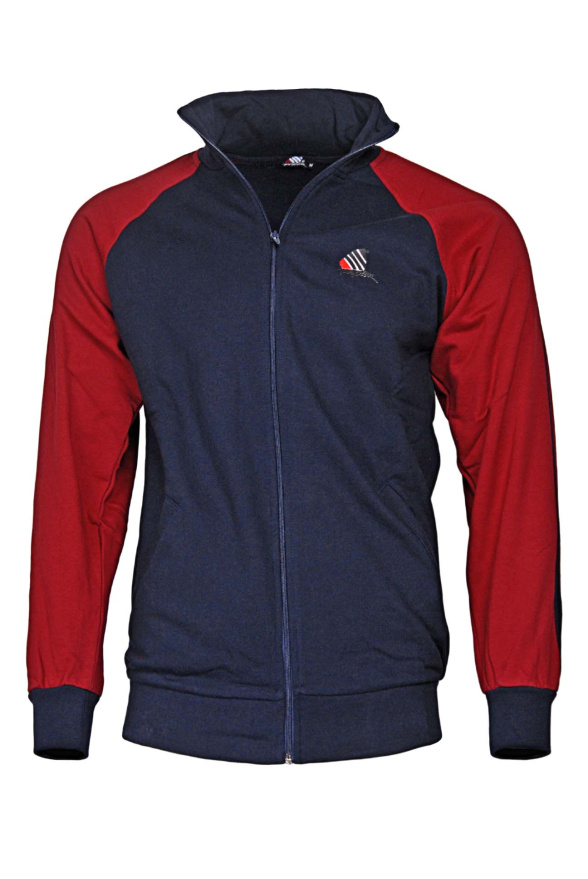 detail mikina zip