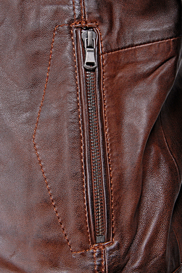 detail Pánská kožená bunda