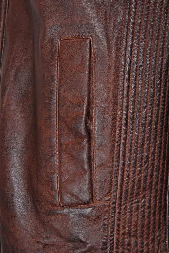 detail Kožená pánská bunda