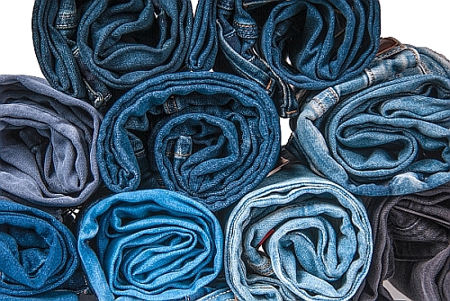 JEANS – MODNÍ HIT PRO VŠECHNY GENERACE